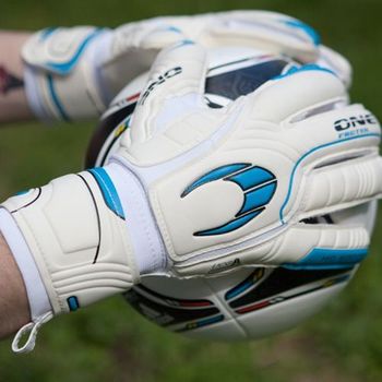 Детские вратарские перчатки HO SOCCER ONE PROTEK Flat