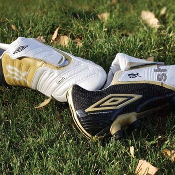 Футбольные бутсы UMBRO SX-VALOR II AK HG