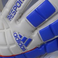 Вратарские перчатки Adidas Response Pro NC 2011  - вид 2 миниатюра