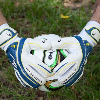 Вратарские перчатки HO SOCCER Defence Flat