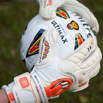 Вратарские перчатки HO SOCCER GHOTTA ROLL / FLAT RICARDO