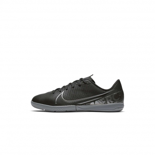Обувь для зала NIKE VAPOR 13 ACADEMY IC JR (FA19) AT8137-001