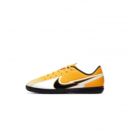 Детская обувь для зала NIKE VAPOR 13 ACADEMY IC JR (FA20) AT8137-801