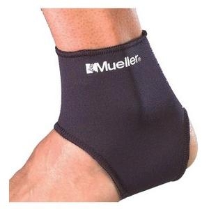 Бандаж на голеностоп MUELLER NEOPRENE ANKLE SUPPORT - ONE SIZE FITS MOST черный 4541