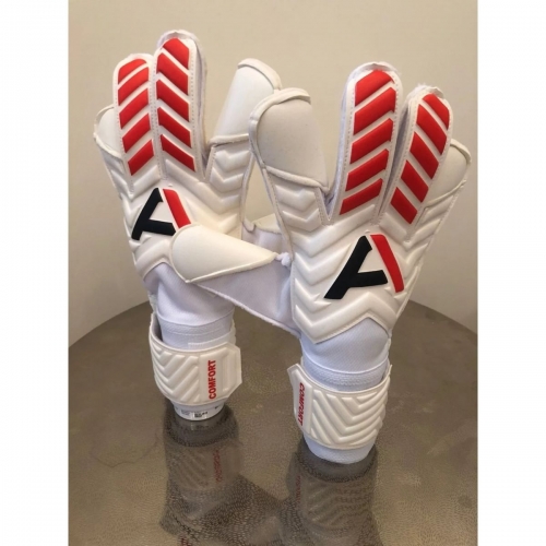 Вратарские перчатки AlphaKeepers Matrix HB Comfort white/red 303100