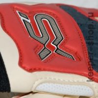 Вратарские перчатки UMBRO SX VALOR PREMIER  - вид 1 миниатюра