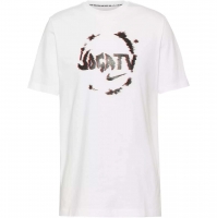 Футболка NIKE FC TEE SEASONAL GRAPHIC (SU21) CZ0591-100 - вид 1 миниатюра