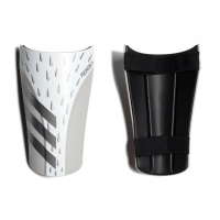 Щитки ADIDAS PRED SG TRN (FW21) Щитки ADIDAS PRED SG TRN (FW21)