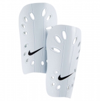 Щитки NIKE J GUARD Щитки NIKE J GUARD